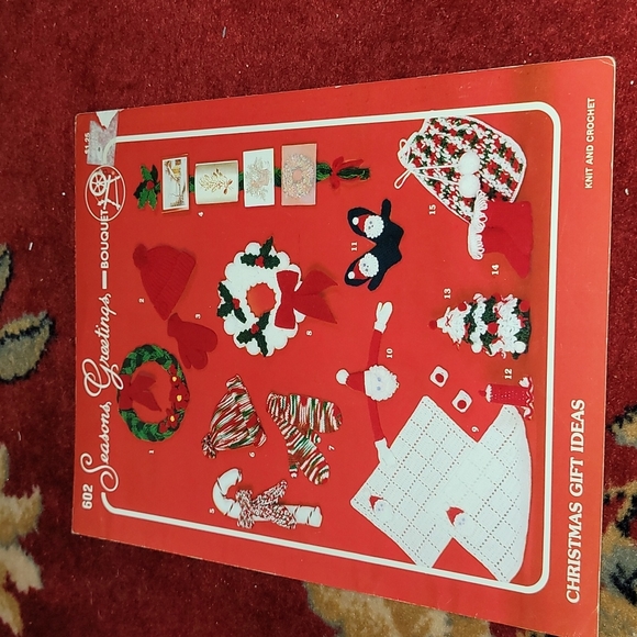 Set of 4 - Vintage Crocheted Christmas Leisure Arts Leaflets 602/328/30?/601 - Picture 2 of 9